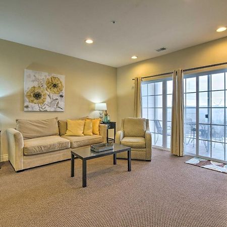 Inviting Branson Condo With Outdoor Dining Area Exterior photo
